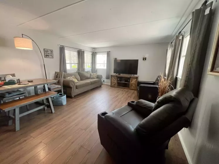 2301 Oddie Blvd #56, Reno, Nevada 89512, 2 Bedrooms Bedrooms, 10 Rooms Rooms,1 BathroomBathrooms,Manufactured,Residential,Oddie,250054527